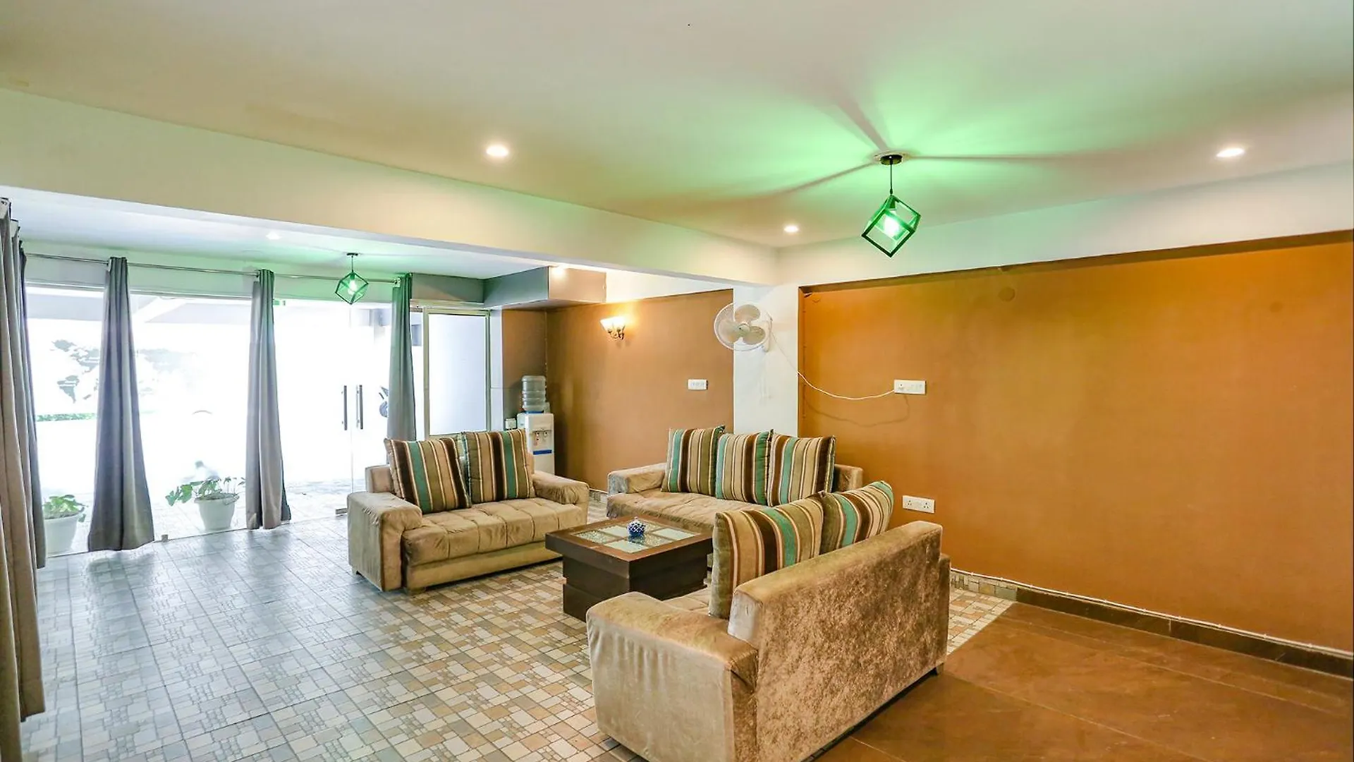 Fabhotel Sky Rise Inn Gurgaon 3*,